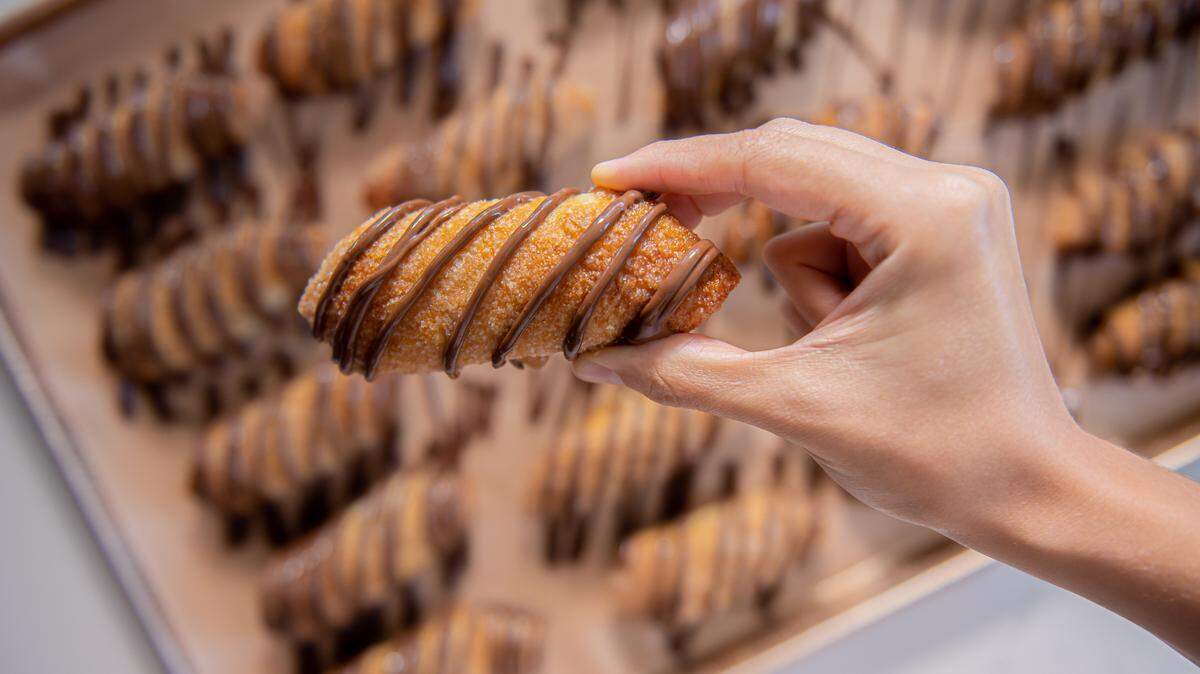 Crispy on the outside, Nutella on the inside. What’s not to stuff in your face?