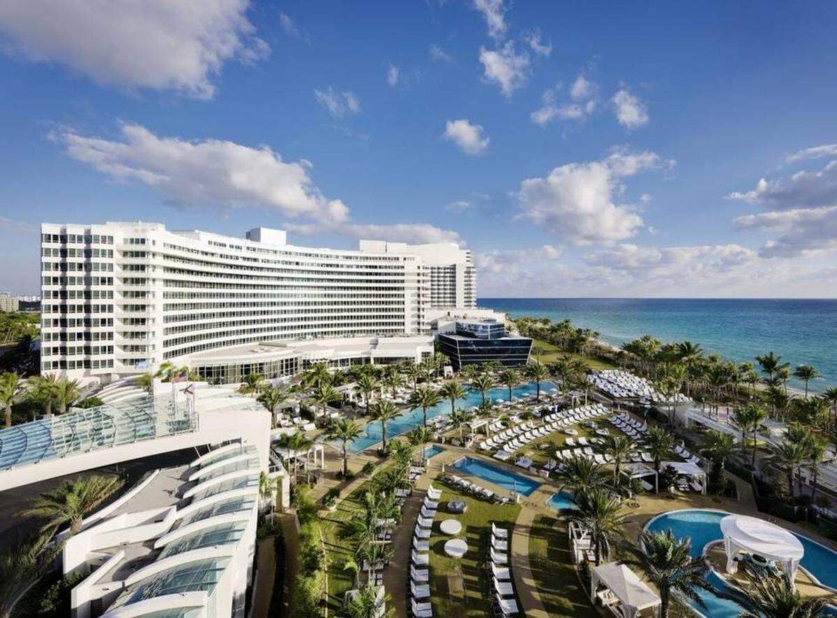 The legendary Fontainebleau makes the Forbes Recommended list.