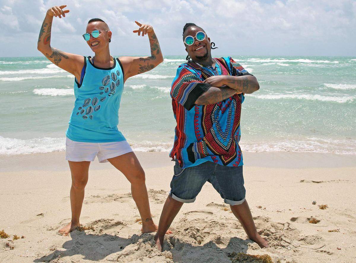 Krudas Cubensi anunciaron que al concierto del Fillmore llevarán hip-hop, rap, música cubana y mucho humor.