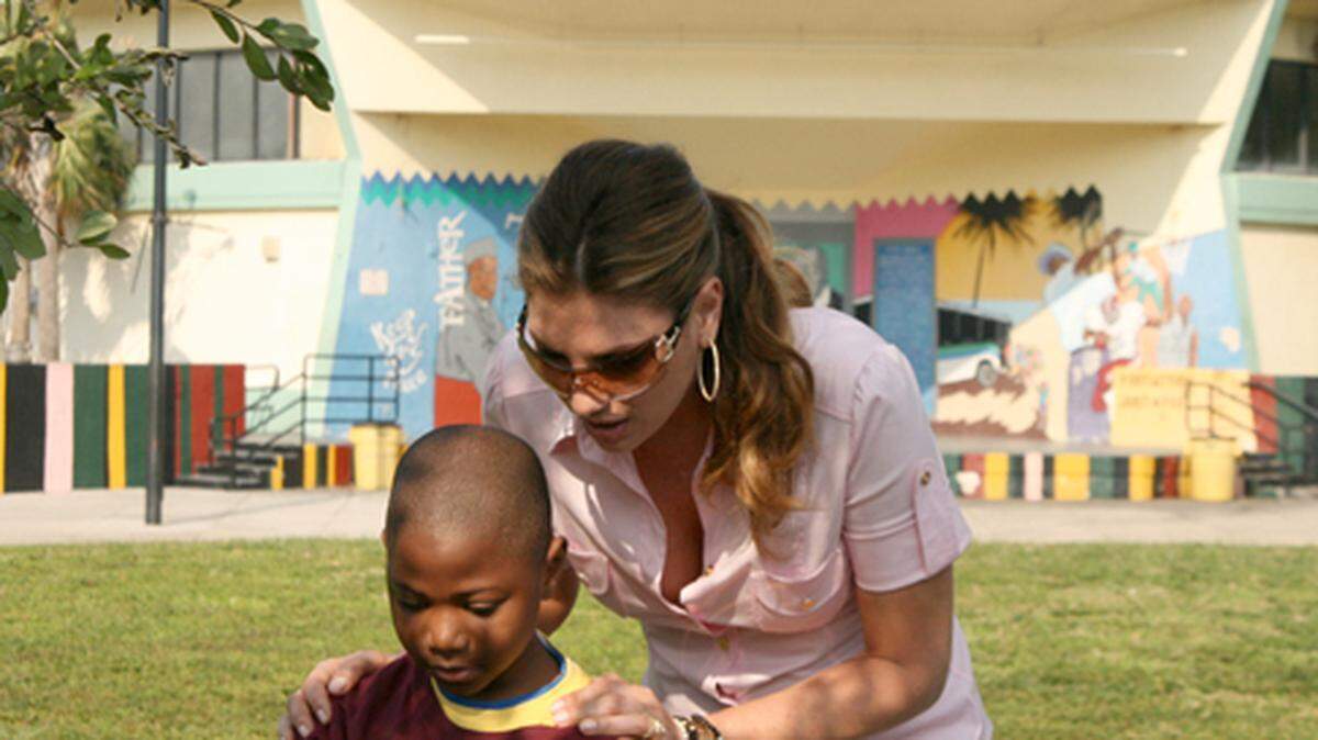 Daisy Fuentes, conductora del programa de televisión "The Ecozone Project'.