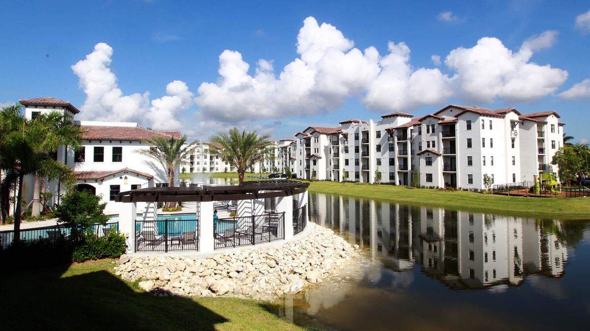 Doral has almost as many man-made lakes as Miami Lakes but truly excels at trucks and landfills.