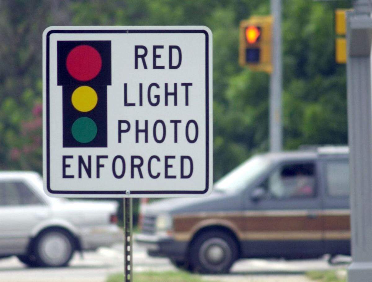 Traffic laws are for suckers.