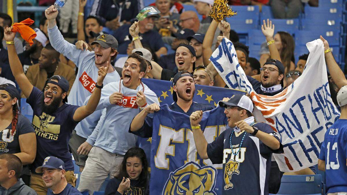 Look at these party monsters. They have been drinking since the last time these two teams played.