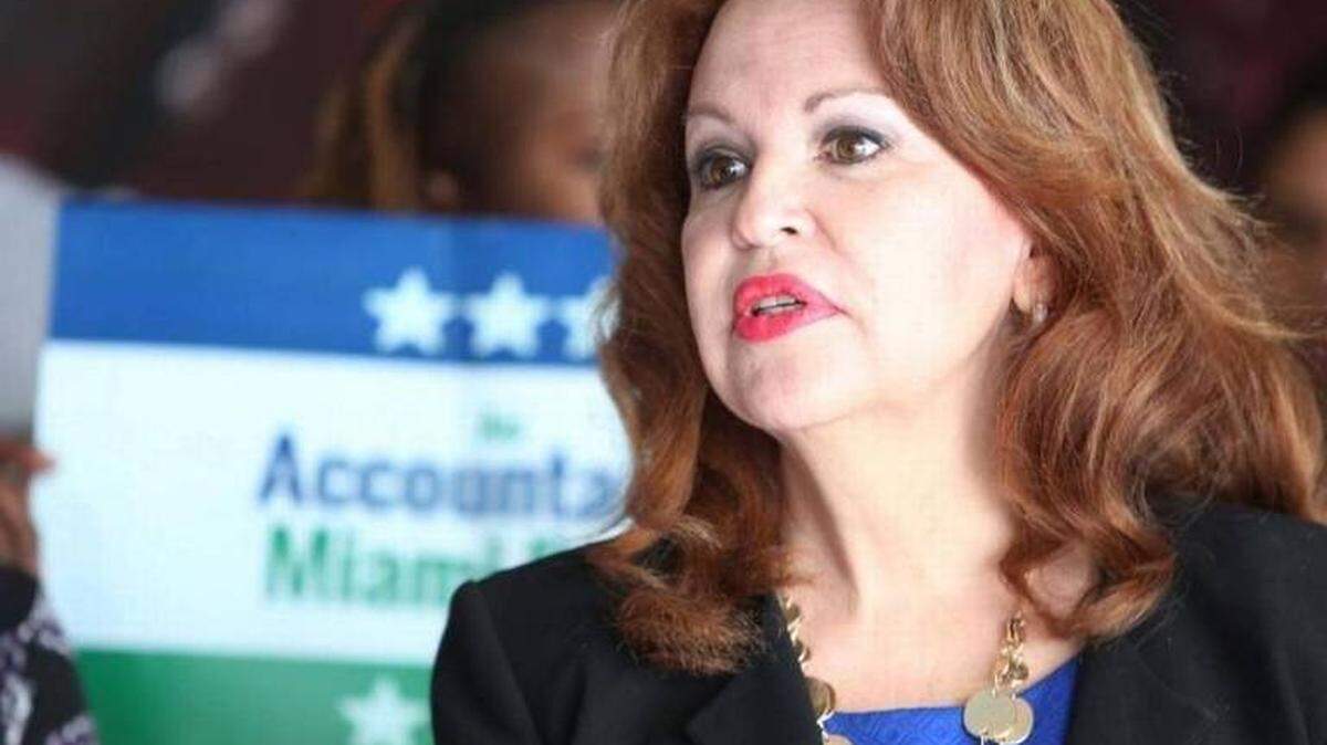 Miami congressional candidate, Bettina Rodriguez Aguilera, speaks in 2009 about her relationships with extraterrestrial beings in an Américan Tevé program. Courtesy of América Tevé