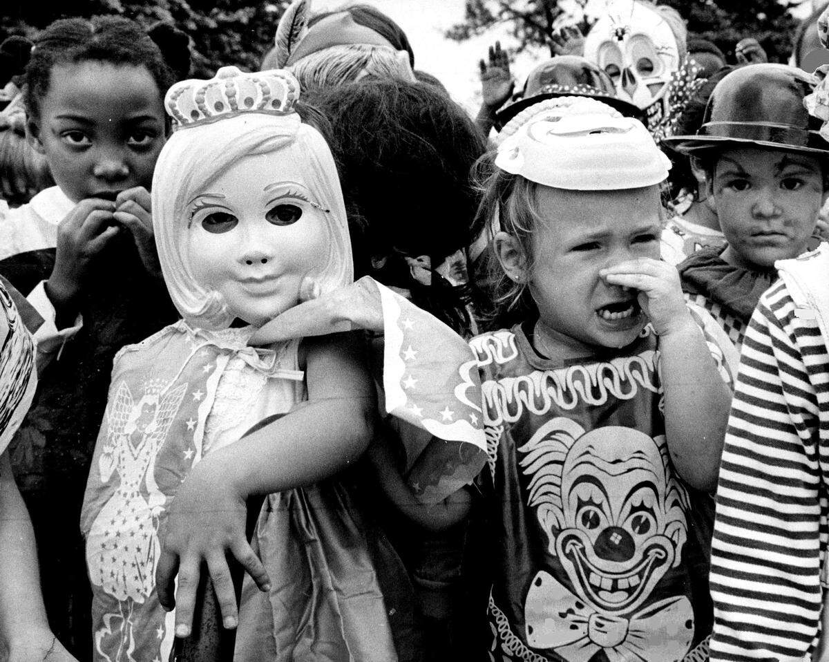1969