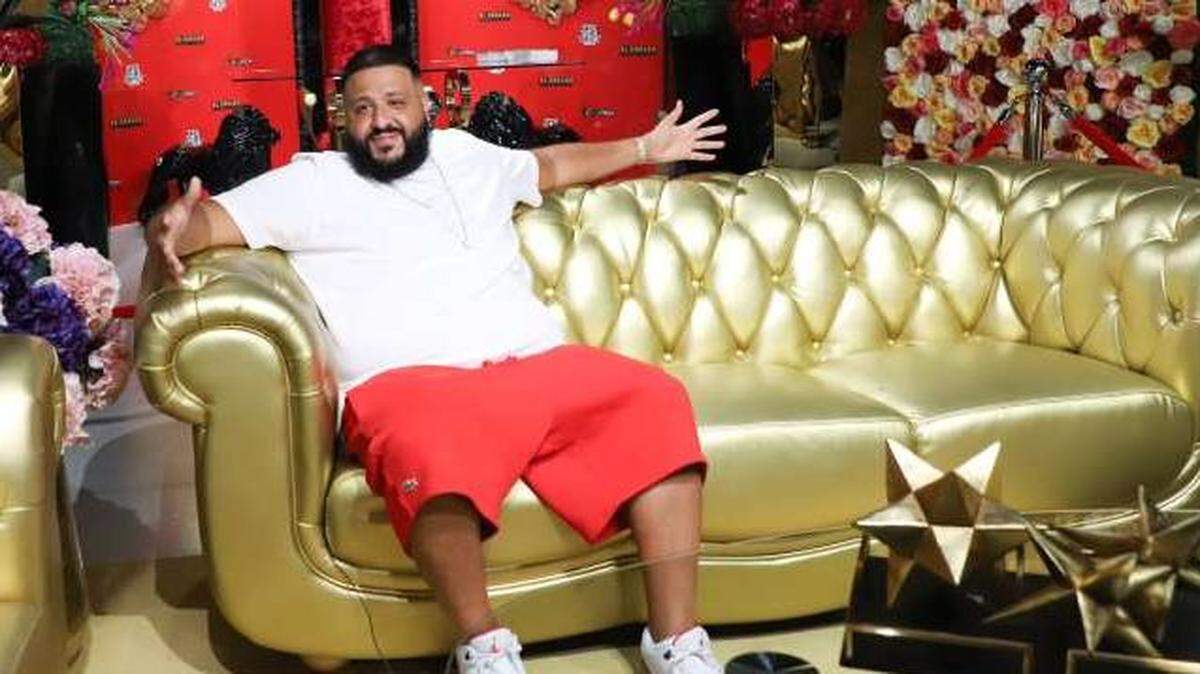 DJ Khaled hanging out at El Dorado Furniture talking about gold couches.