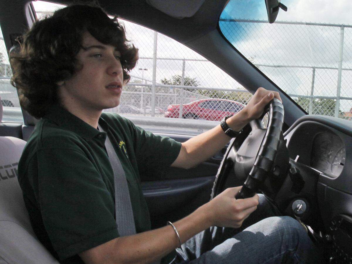 The handbook is for driver’s ed rookies. (AP Photo/Wilfredo Lee)