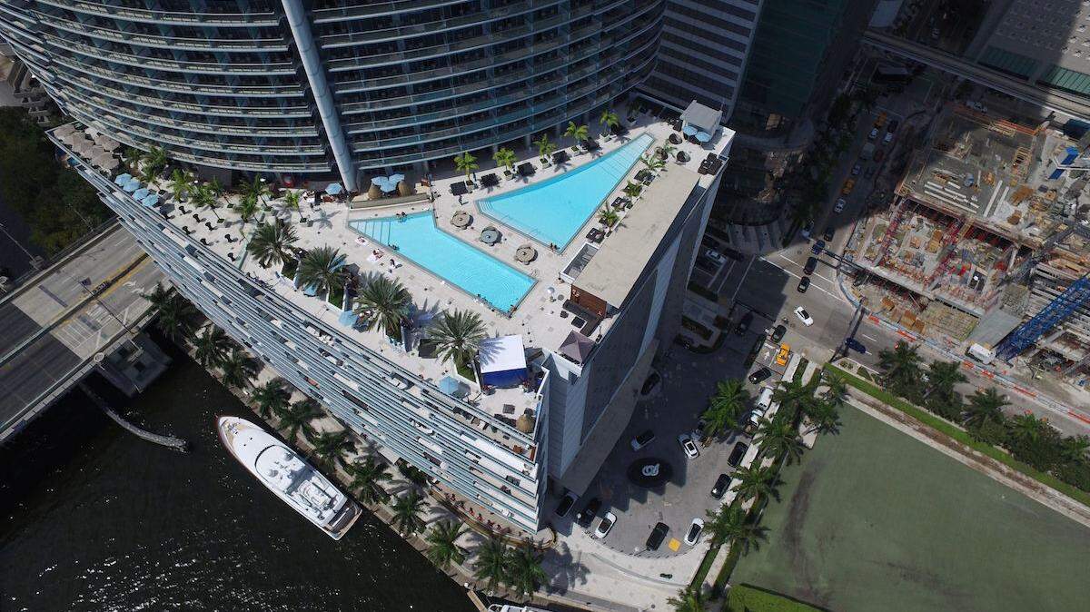 A bird's eye view of the Kimpton Epic's 16th floor pool deck.