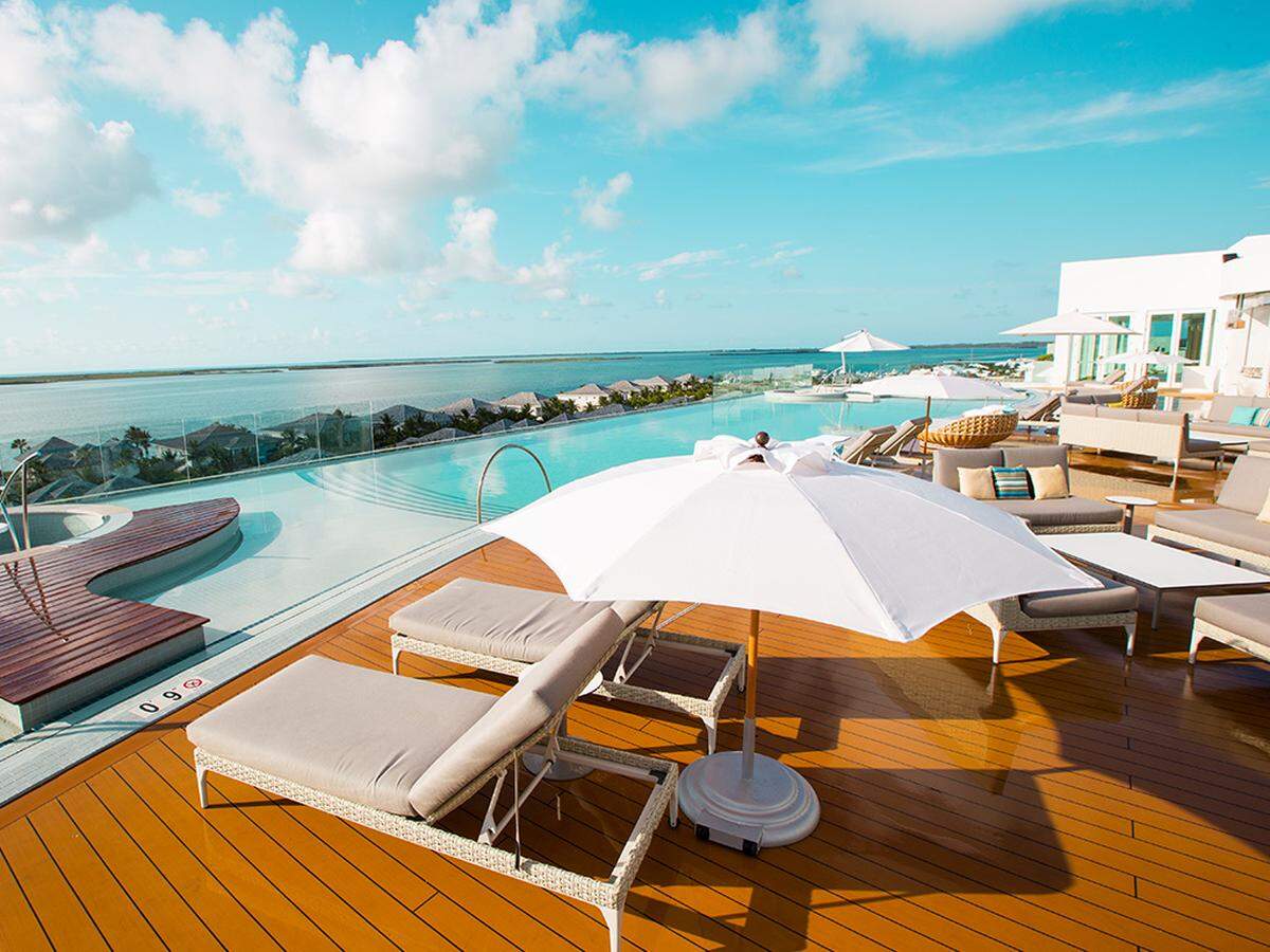 The rooftop pool at the Hilton at Resorts World Bimini.