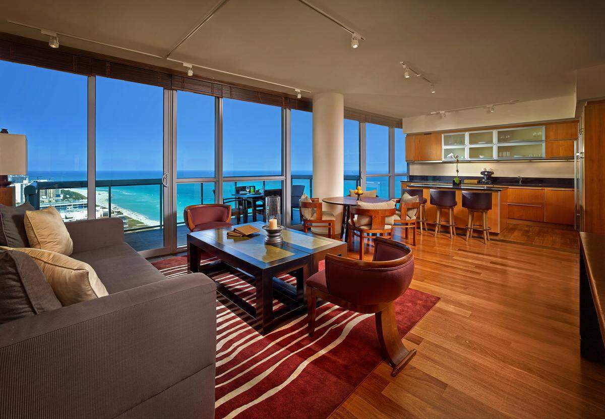 Setai Entertainment room