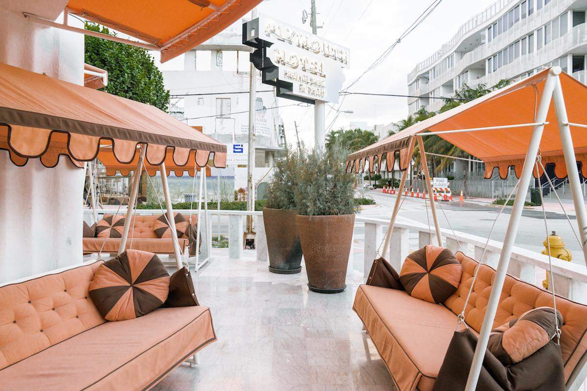 The patio terrace at the entrance of The Plymouth Hotel on Collins Park.