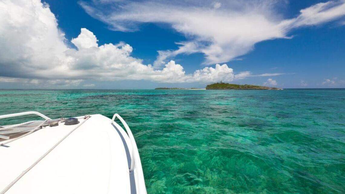 10 reasons you need to plan a trip to the Bahamas right now