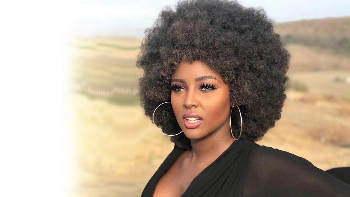 Amara La Negra