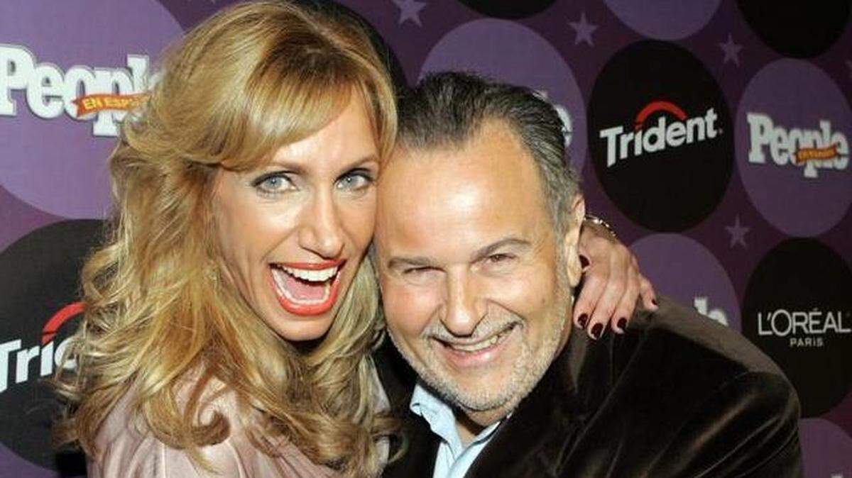 Lili Estefan and Raúl de Molina from "El Gordo y La Flaca" during a People en Español gala in Miami in December 2008.