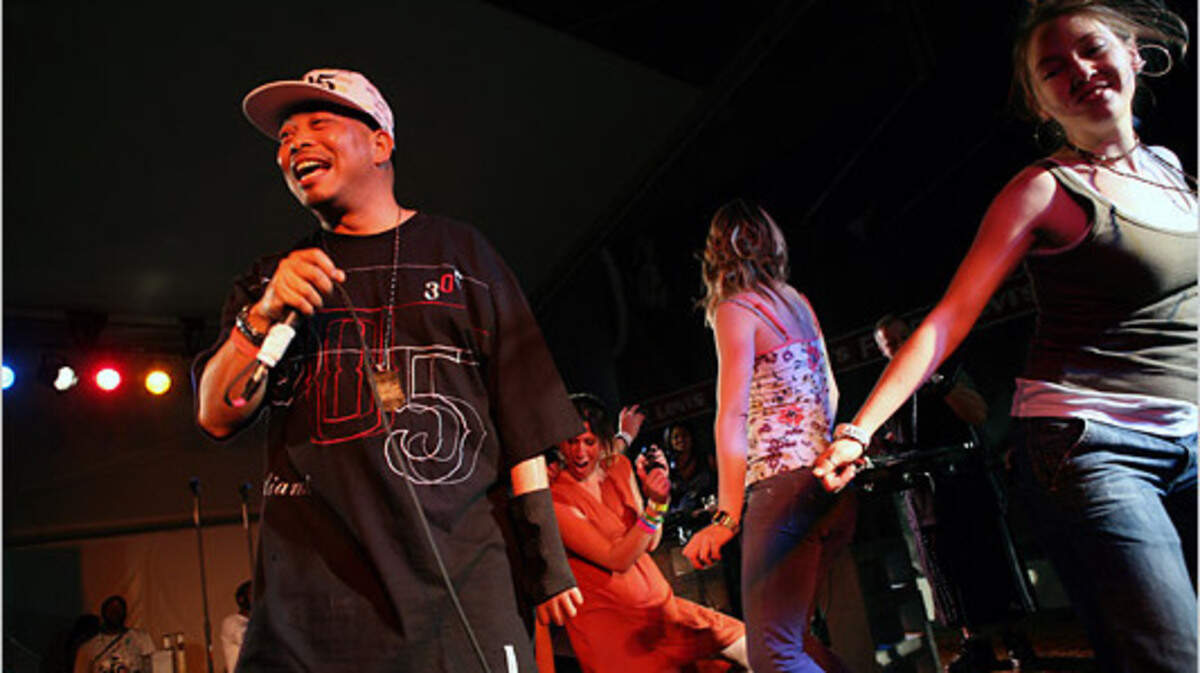 2 Live Crew performs on Labor Day at Mansion.