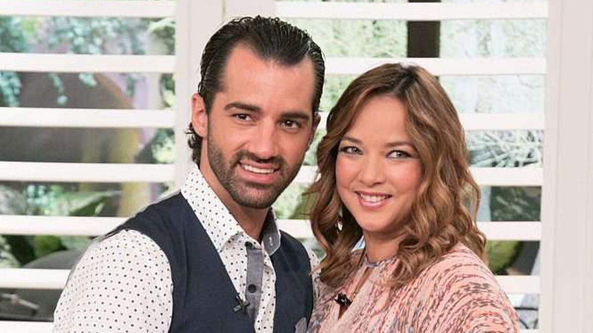 Adamari Lopez and Toni Costa