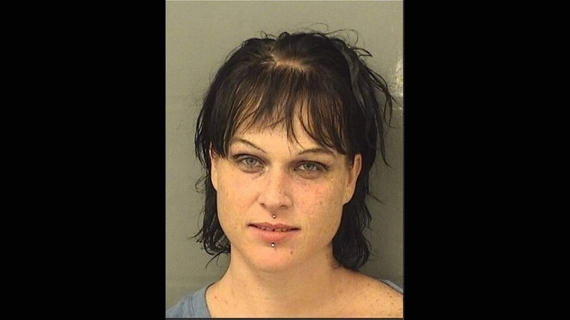 Emma Lee Powell booking photo at Palm Beach County Jail on Nov. 13, 2018.
