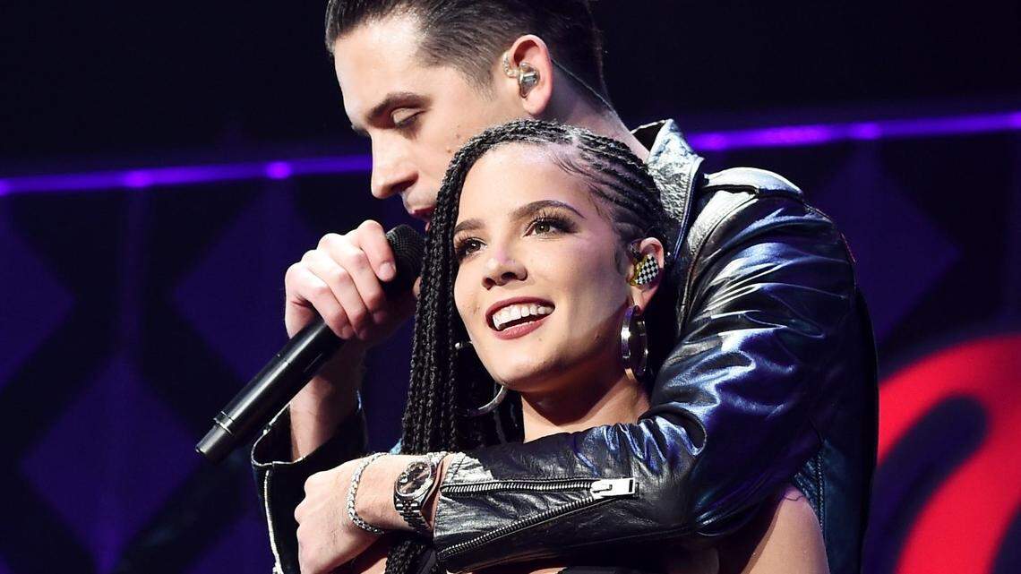 G-Eazy and Halsey perform onstage at the Z100's Jingle Ball 2017 on December 8, 2017 in New York City.  (Theo Wargo/Getty Images for iHeartMedia)