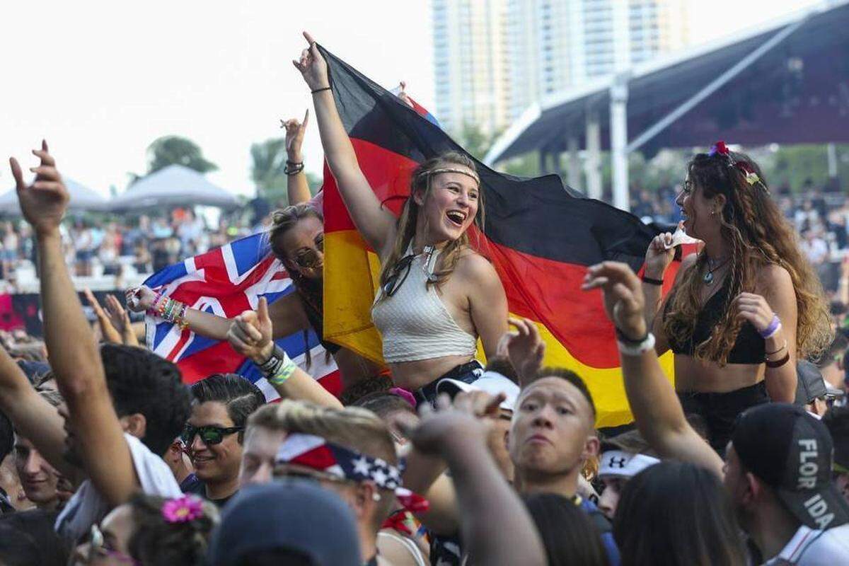 Guests dance during the first day of the Ultra Music Festival in Bayfront Park on Friday, March 24, 2017.