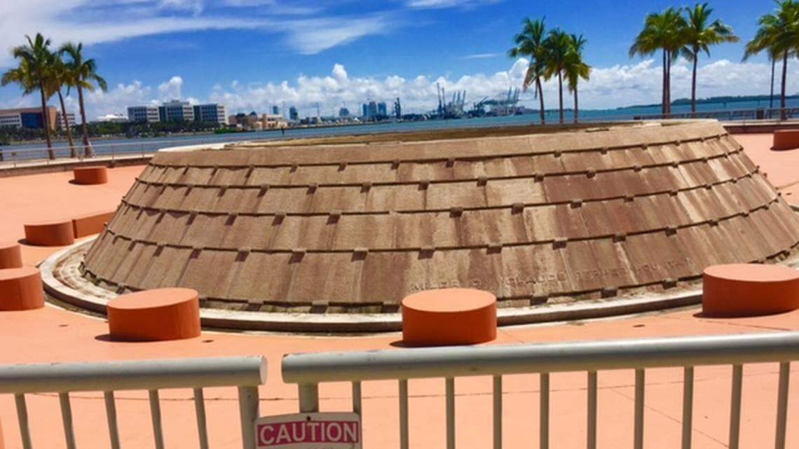 The Pepper fountain in downtown Miami’s Bayfront Park sits dry and idle in its waterfront plaza. When it functioned in 1990 it was the centerpiece of Isamu Noguchi’s redesign of the park.