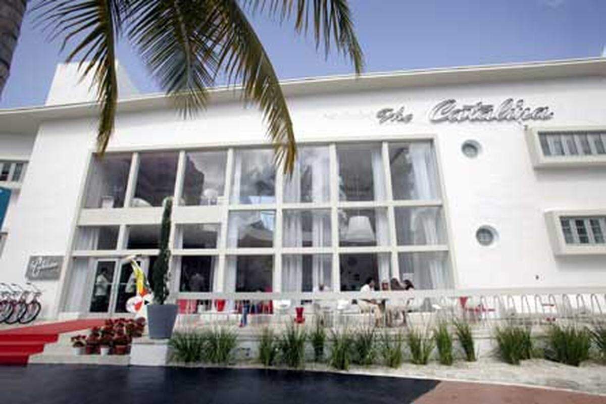 Catalina Hotel