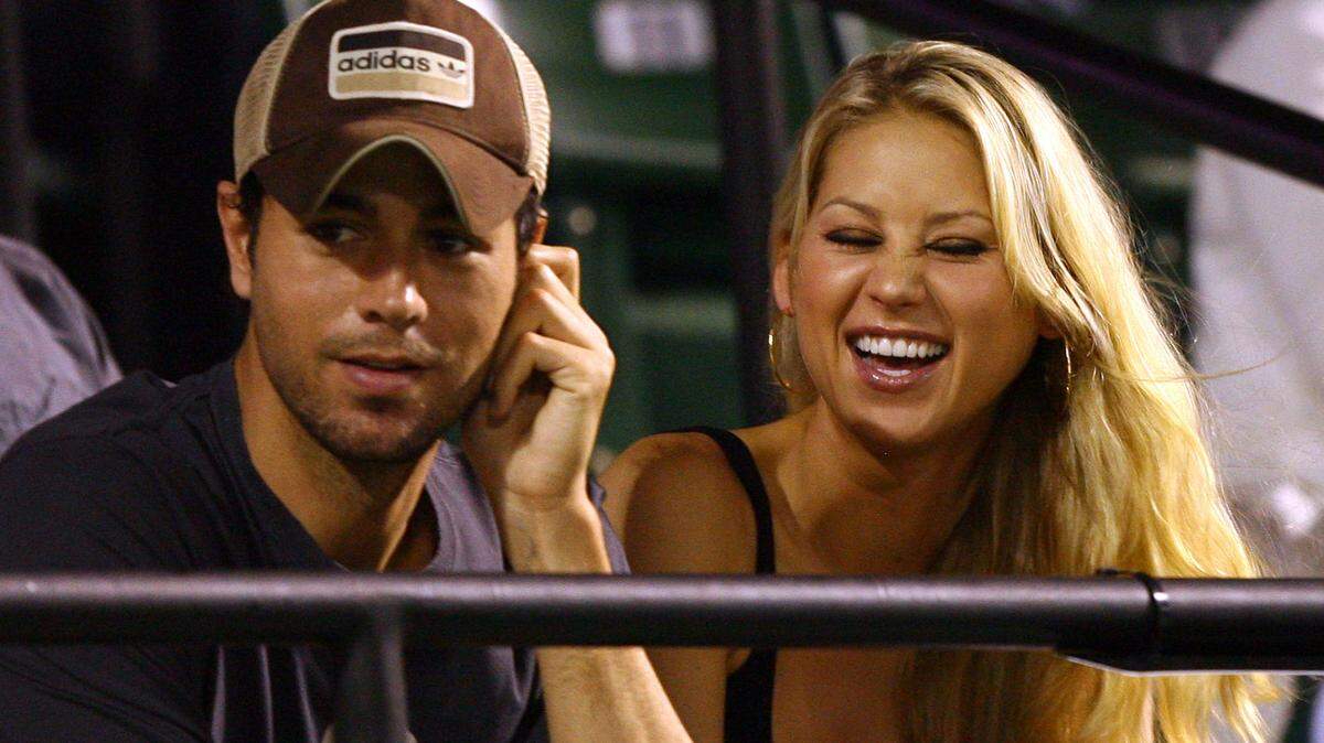Enrique Iglesias and Anna Kournikova in their pre-baby days.