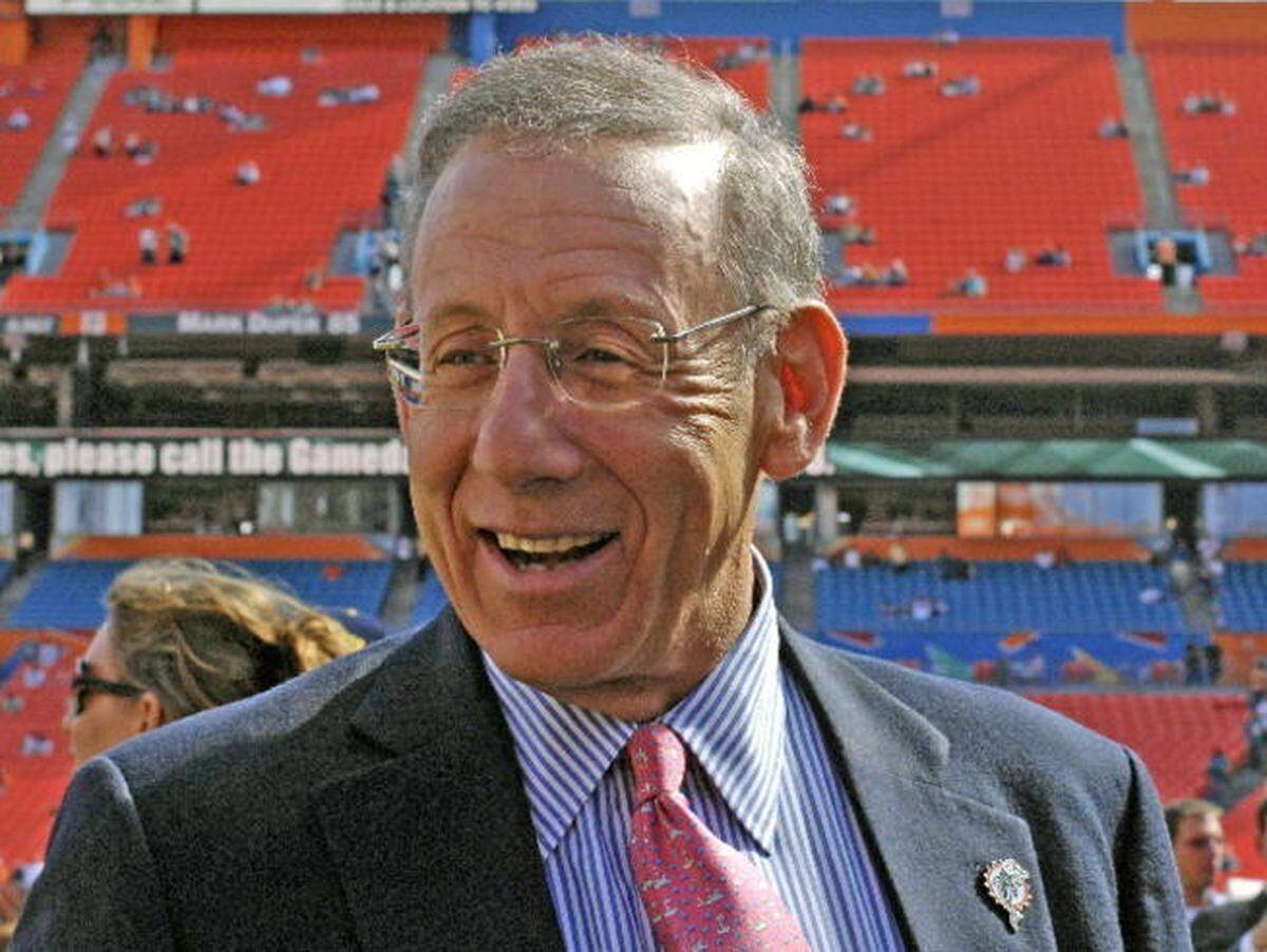 Dolphins owner Stephen Ross