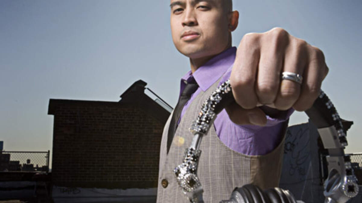 DJ Enferno plays the Gansevoort South rooftop