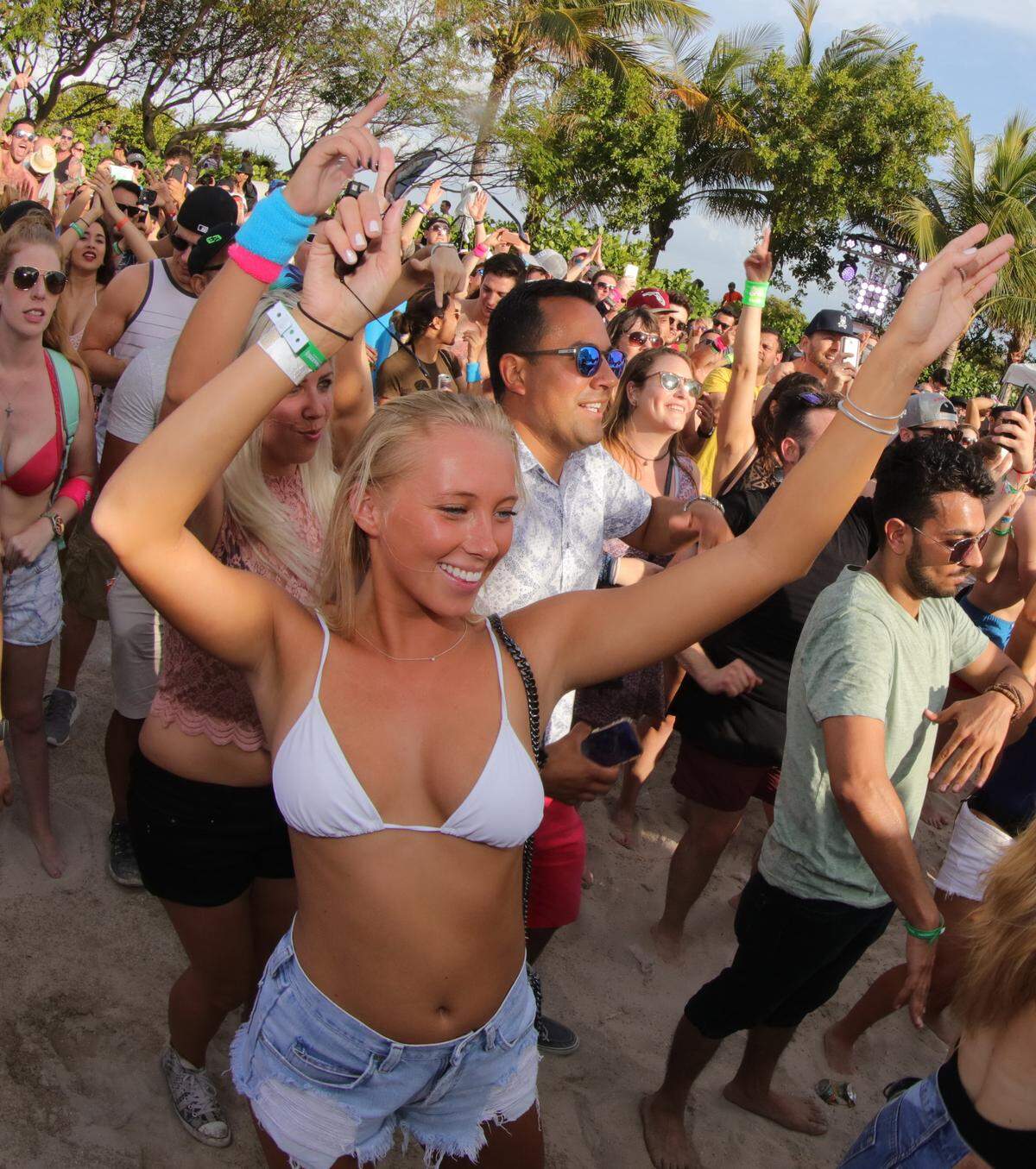 Throw your hands in the air at Sirius XM Music Lounge at 1 Hotel Miami Beach on March 23, 2017.