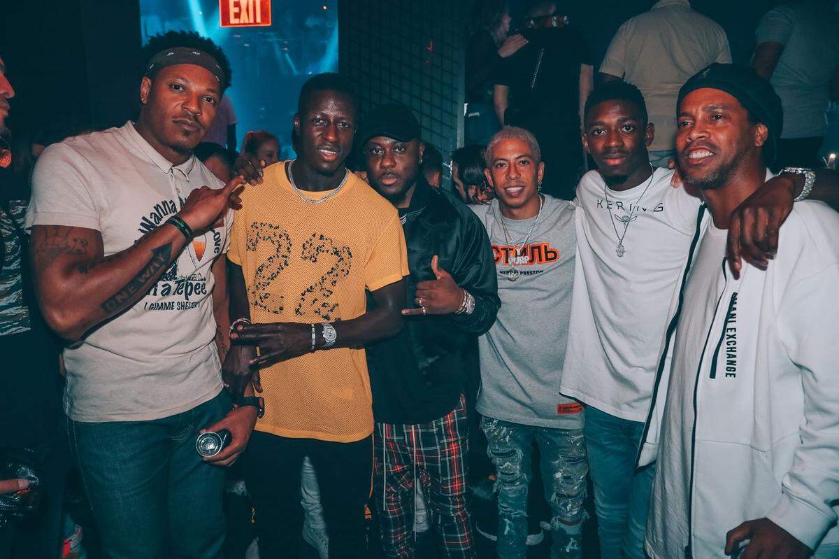 Ronaldinho parties with the World Cup champs at LIV