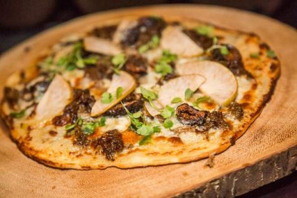 Short Rib Flat Bread
