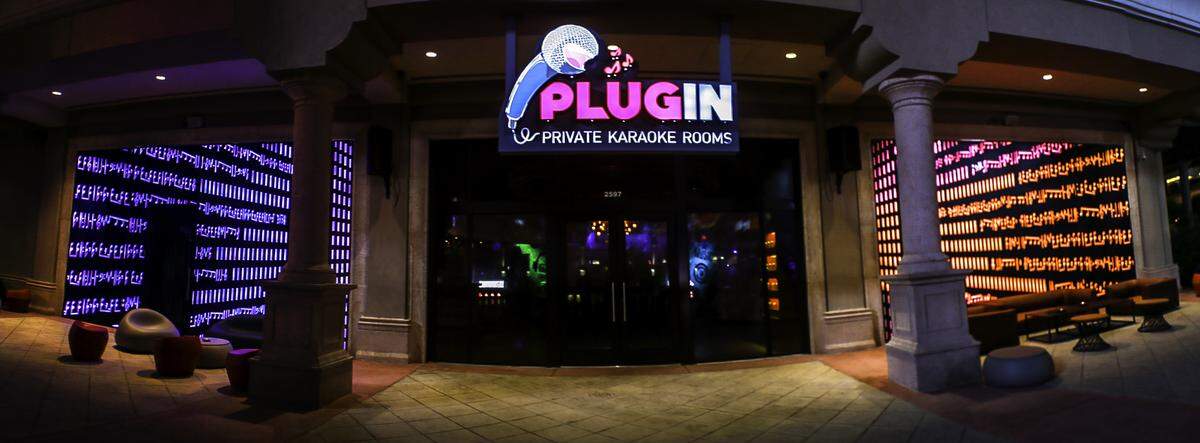 PlugIN Karaoke Bar