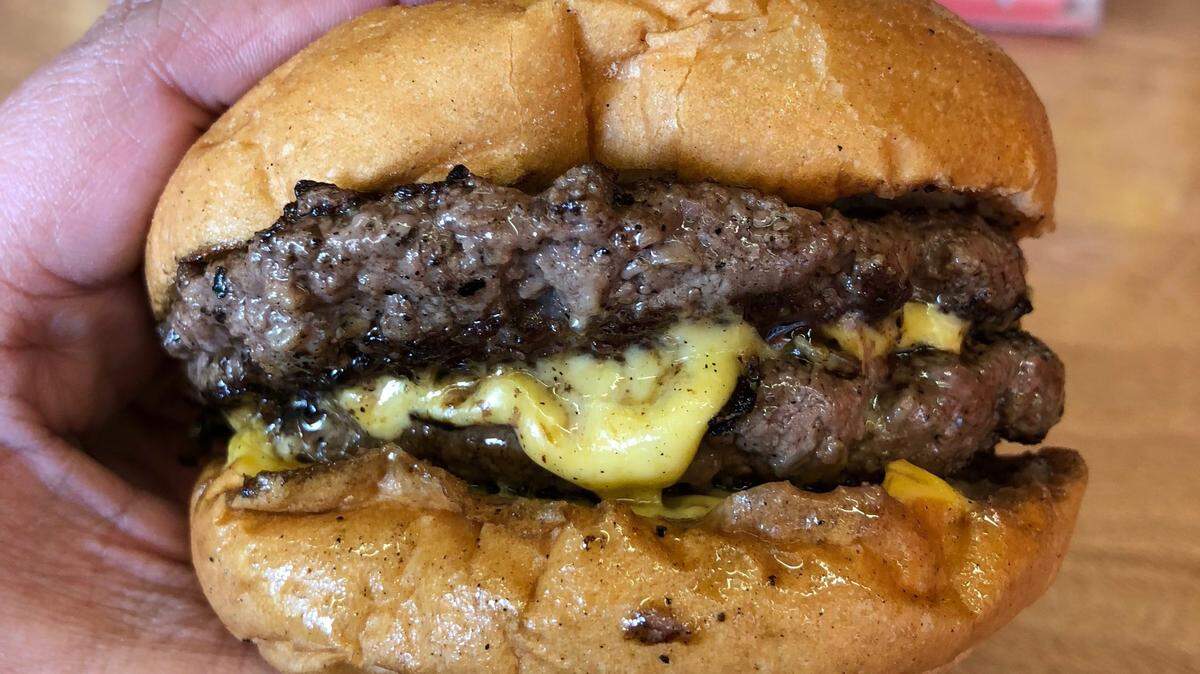 The comfort food tastemaker known as Burger Beast is hosting a series of pop ups, where he will feature his own burger. The first will be Sept. 21 at Arbetter's Hot Dogs in Miami.