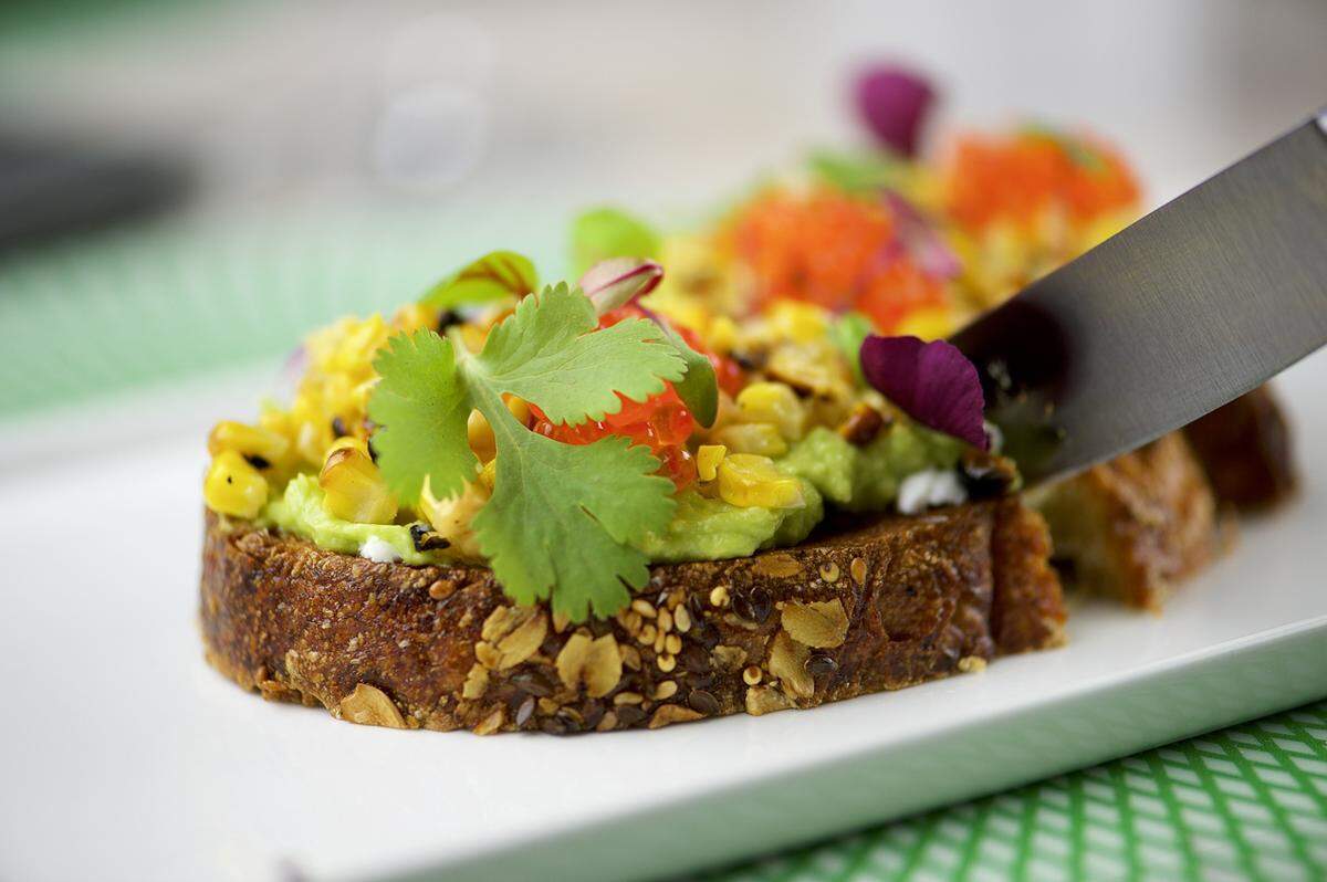 Avocado crostini (Handout)