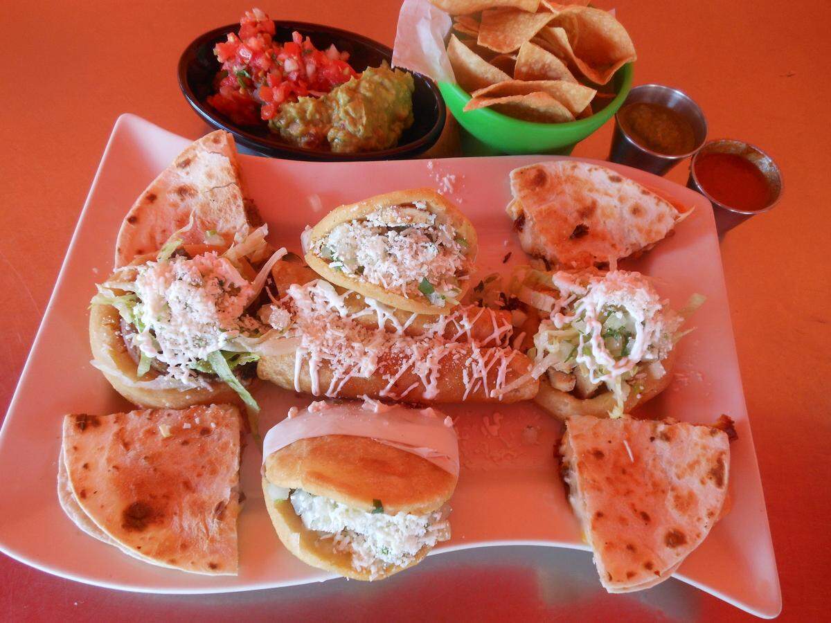 Gorditas at Jacalito