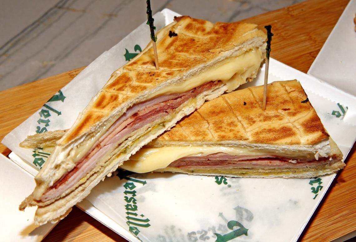 Midnght sandwich from Cafe Versailles. (Charles Trainor Jr/Miami Herald)