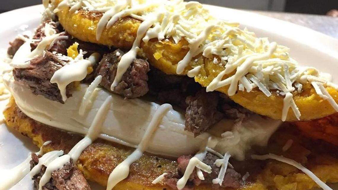 Doggi's Arepa Bar