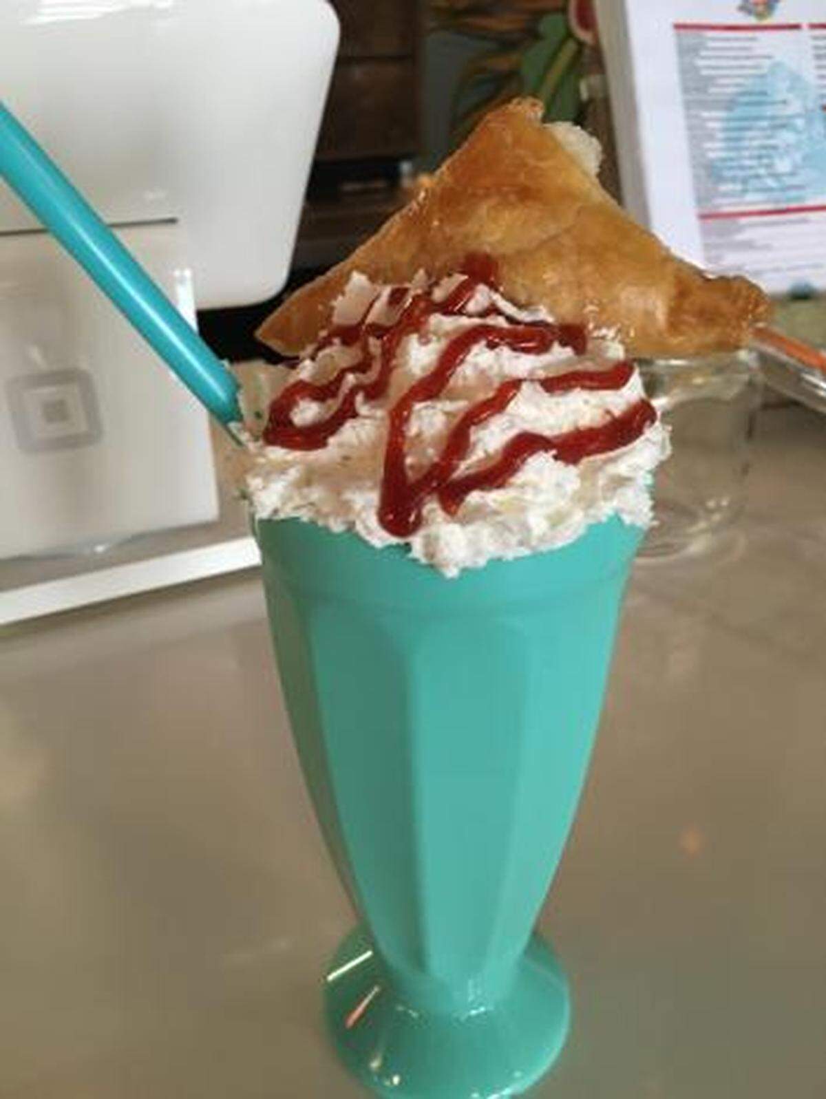 Ms. Cheezious Pastelito shake