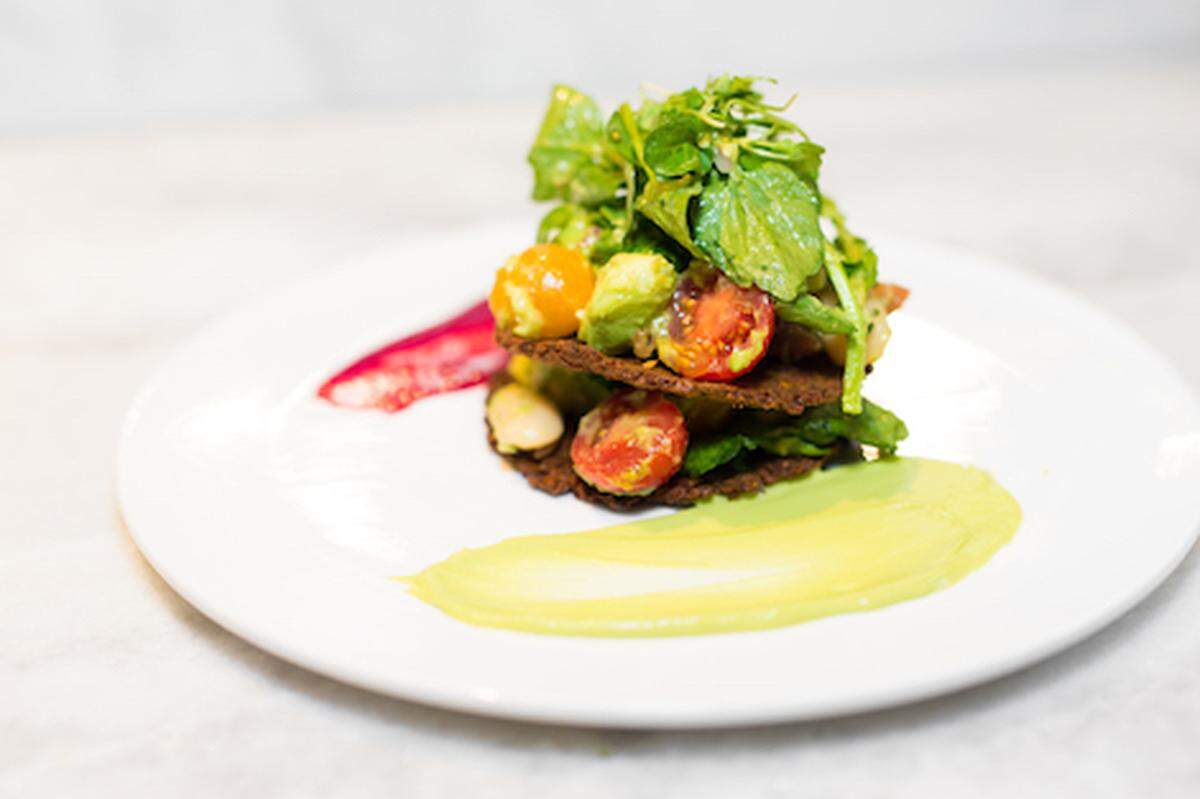 Sprouted chickpea cake