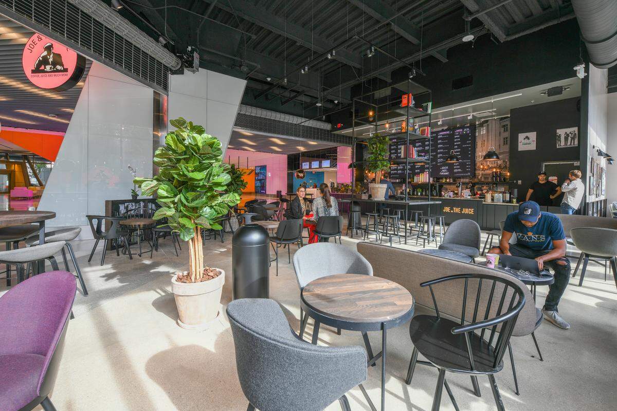 The interior at Joe &amp; the Juice at MiamiCentral.