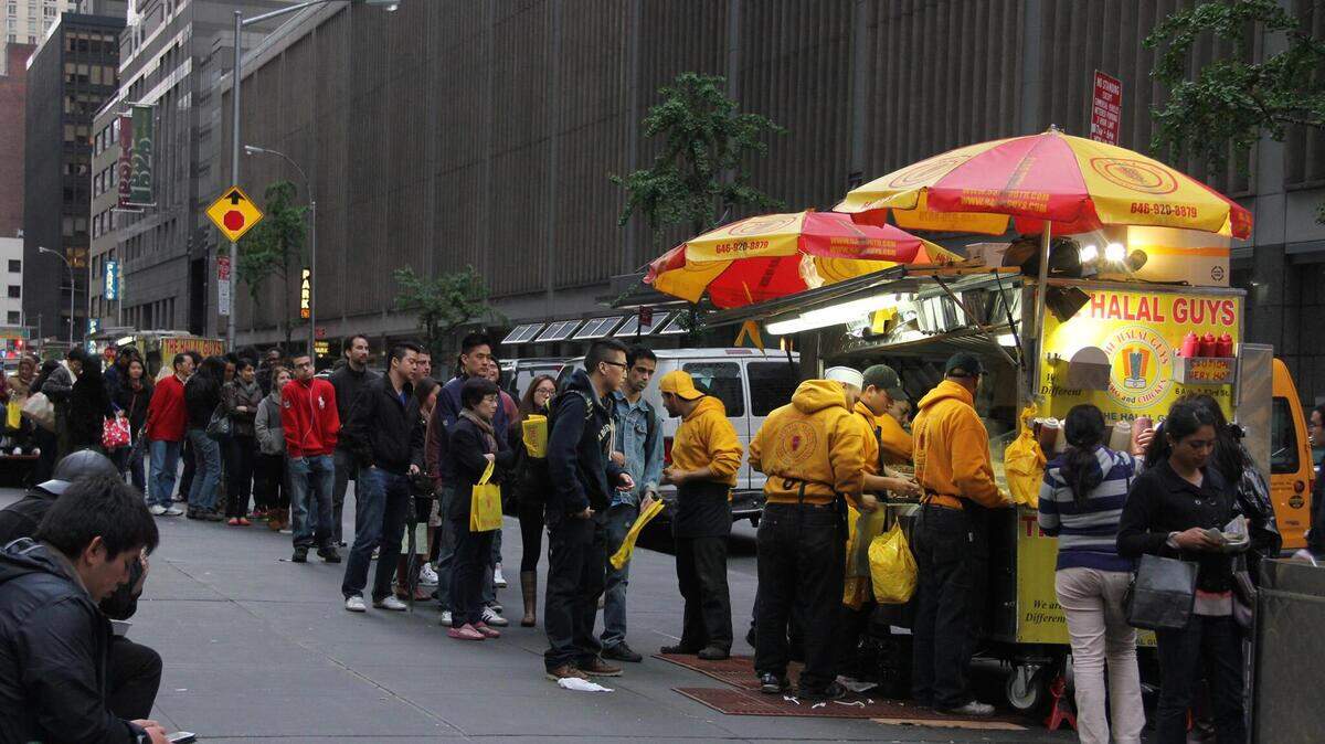 The Halal Guys, known for their gyro carts around Manhattan, are opening two Miami-area locations.