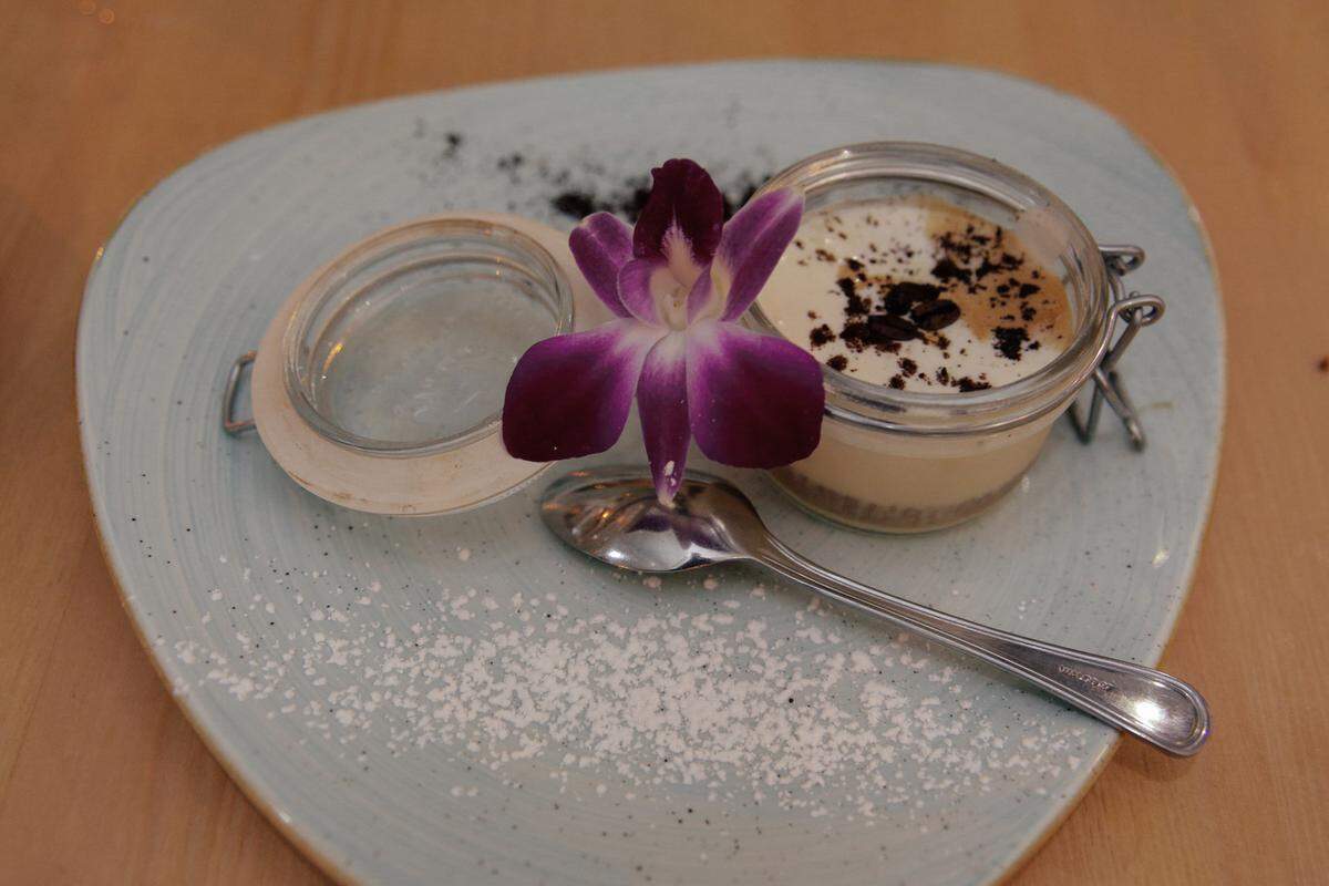 Tiramisu/Oriana Torres