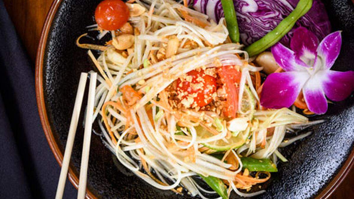 Papaya Salad at NaiYaRa