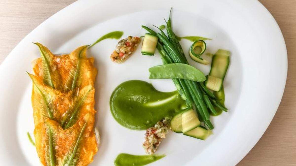 Forte dei Marmi is a new secluded spot in South Beach's South of Fifth area, focusing on coastal Italian.
