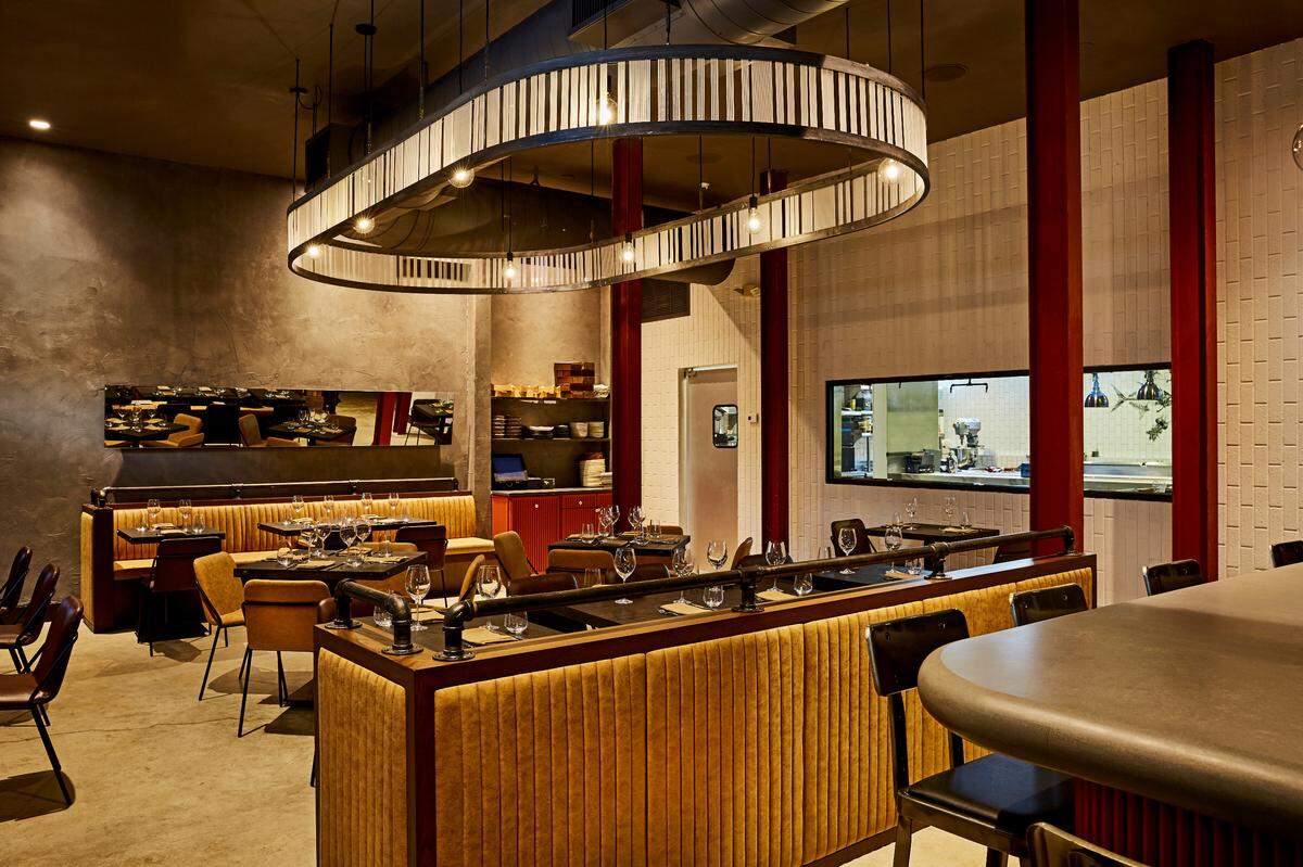 Stubborn Seed dining room (Photo courtesy of Grove Bay Hospitality)