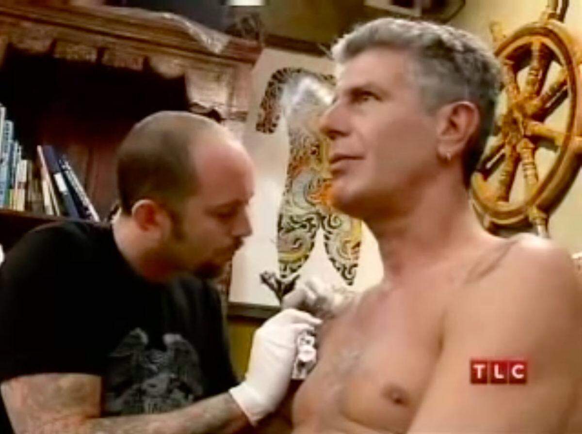 Anthony Bourdain got a tattoo of a skull during an episode of TLC’s “Miami Ink,” which aired in 2008.