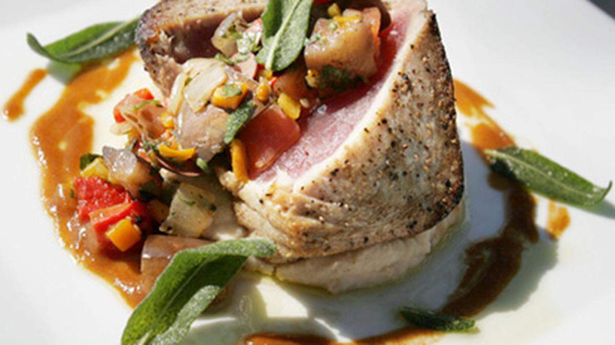 Seared ahi tuna. Photo: Cheryl A. Guerrero/miami.com