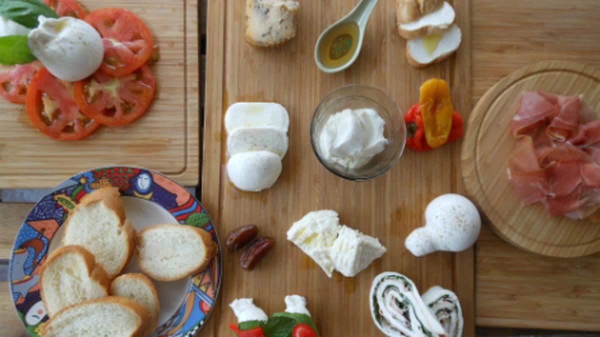 Mimmo's Mozzarella cheese board photo by Linda Bladholm for the Miami Herald.