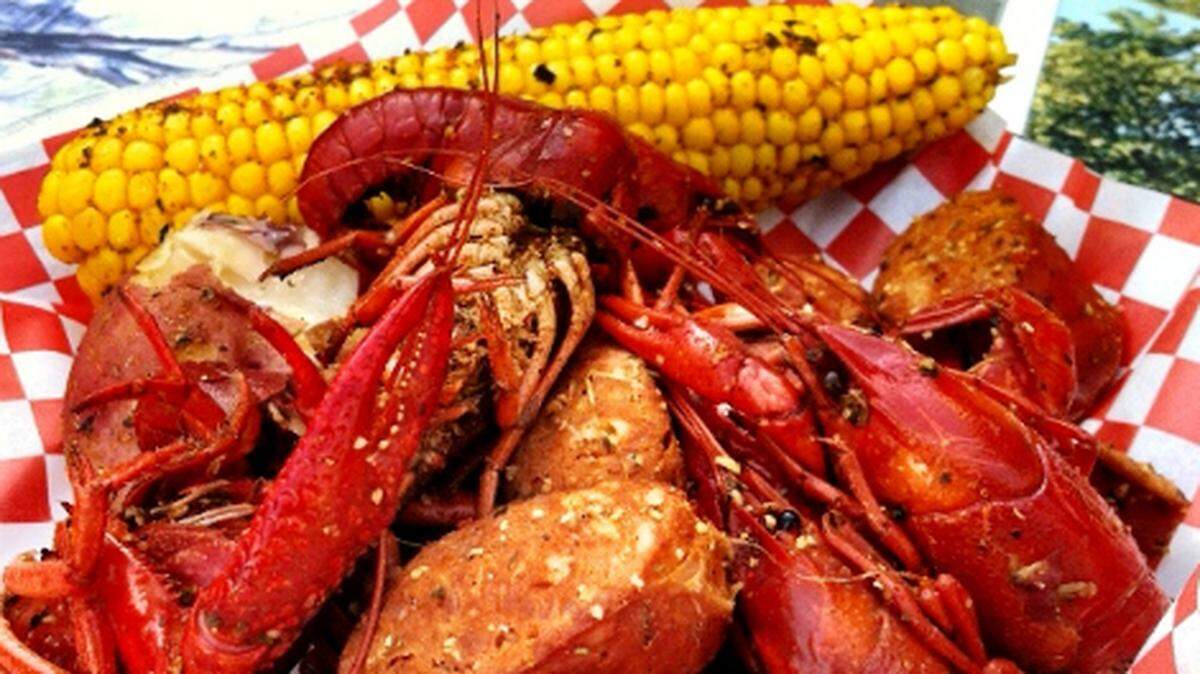 Crawfish Wednesdays at the Federal.