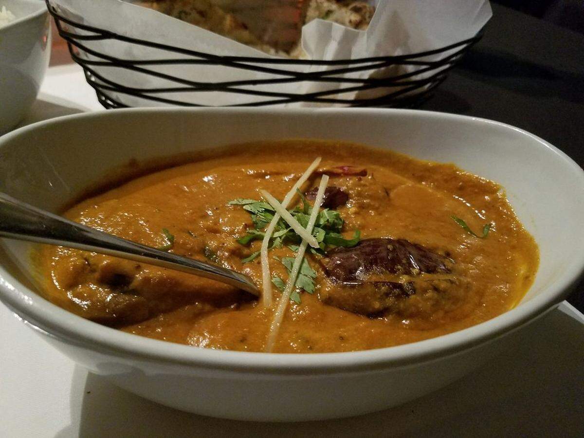 There are several curries from which to choose at Saffron.
